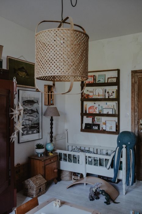 Łóżko vintage stare dziecięce