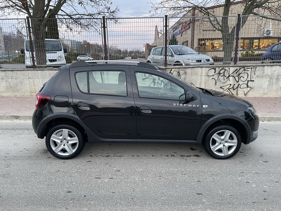 DACIA SANDERO STEPWAY ** LIFT ** 0.9 tce ** LPG ** 15r ** Zadbana