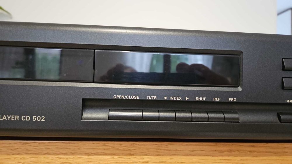 Odtwarzacz CD Dora 502