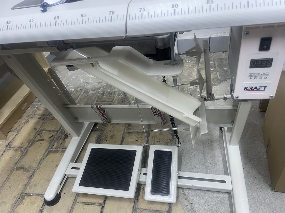 Overlock MO-6814D