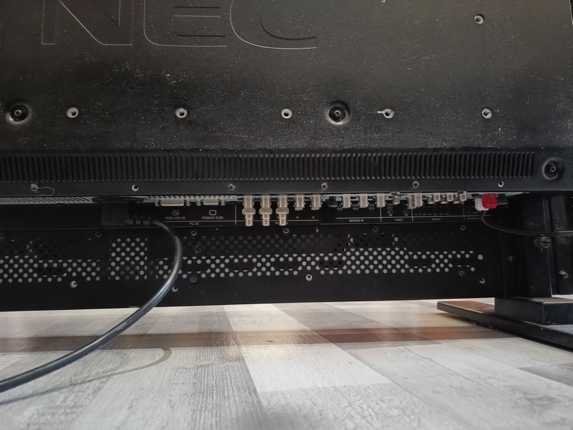 Monitor Nec MultiSync LCD4010 40"