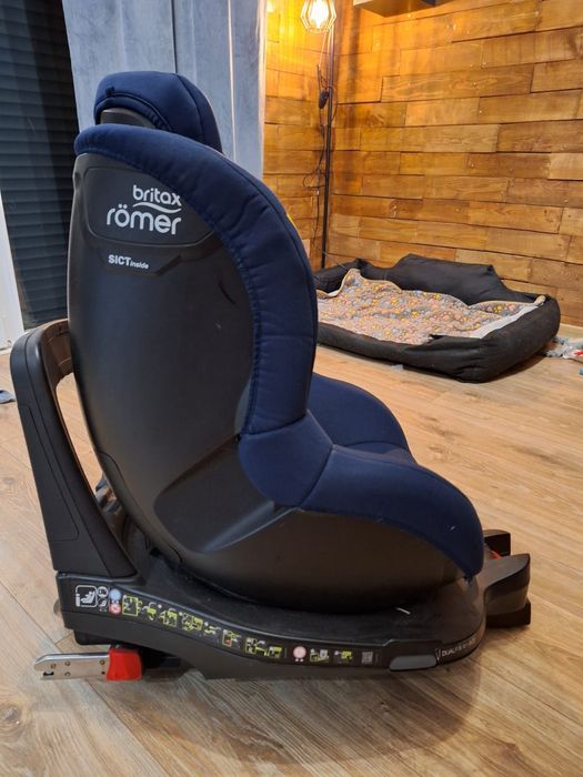 Fotelik Britax Romer 0-18 kg z bazą ISO fix JAK NOWY