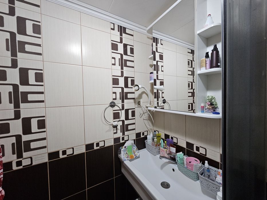 Здасться в оренду 2-КІМНАТНА квартира