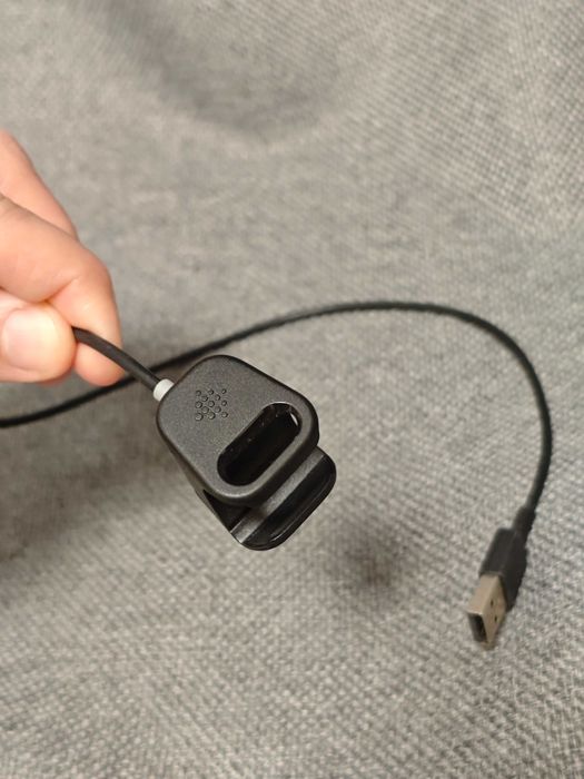 Оригінальний зарядний кабель Fitbit Charge 4 зарядка фітнес годинника