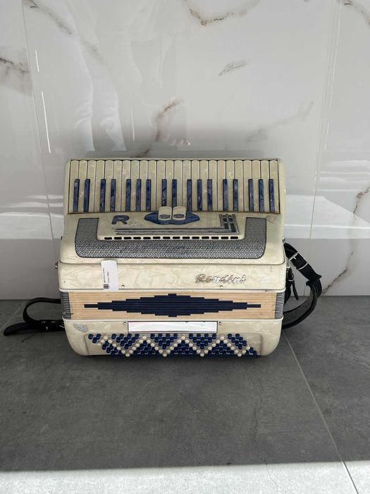 Akordeon Rondini 120 basów/Komis Krzysiek