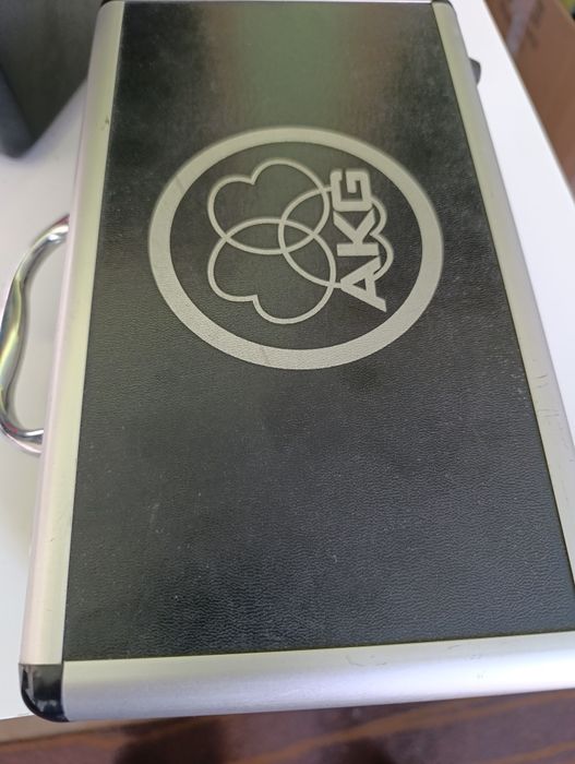 Microfone AKG  c1000s