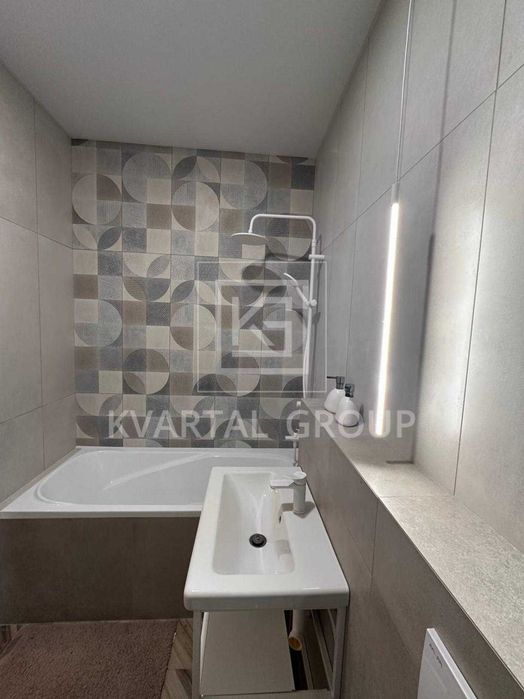 БЕЗ КОМІСІЇ!!! Двушка з дизайн ремонтом. ВИД на ЛІС. Виїзд на Київ