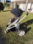 Quinny mood baby car