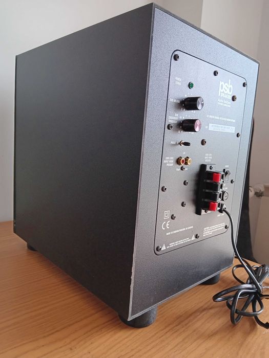 Coluna Sub Graves Amplificada Marca psb Modelo Alpha SubZero de 180W