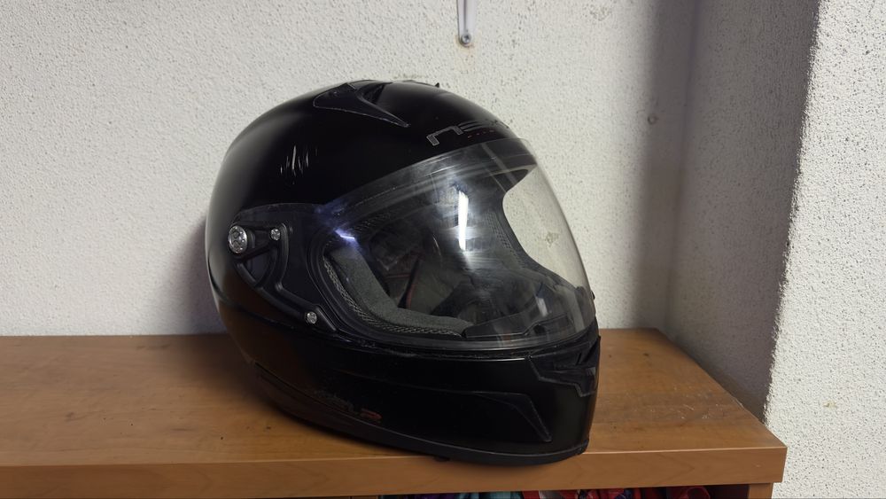 Capacete moto CMS e NEXX