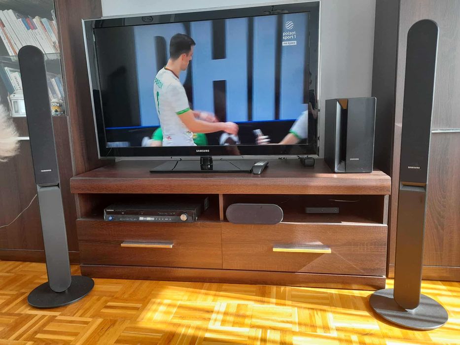 Zestaw telewizor Samsung LE46D550 + kino domowe Samsung HT-X30
