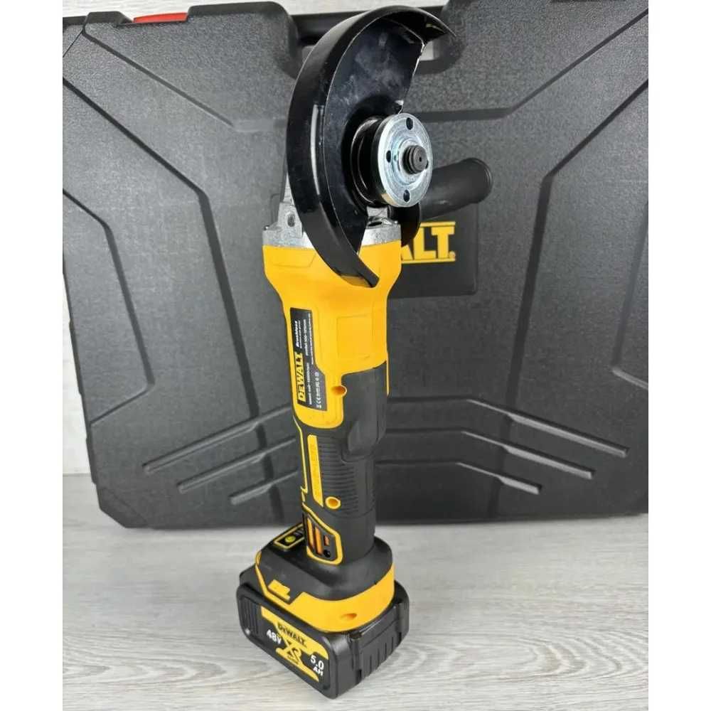 Набір акумуляторних електроінструментів DeWALT 3 в 1. Арт. 9848