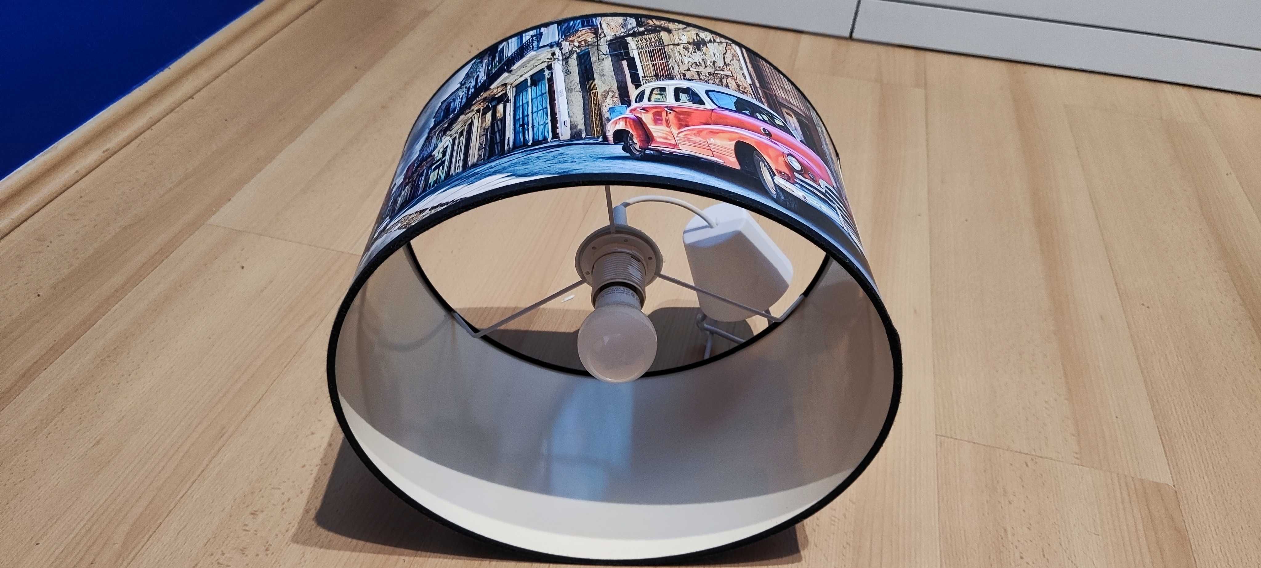 Lampa wisząca młodzieżowa
