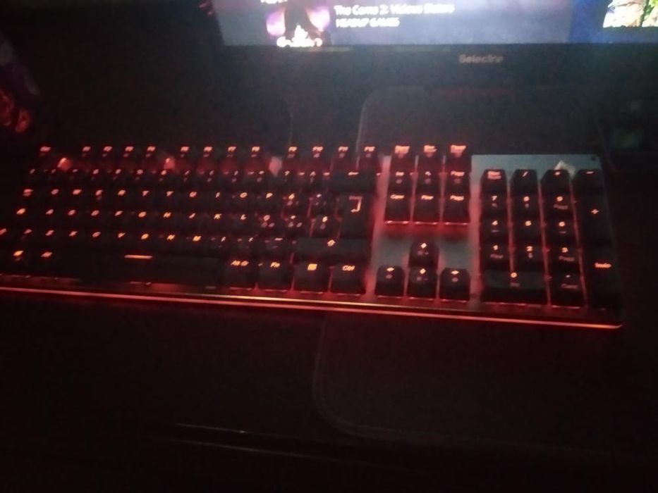 Pack teclado aukey e rato Razer