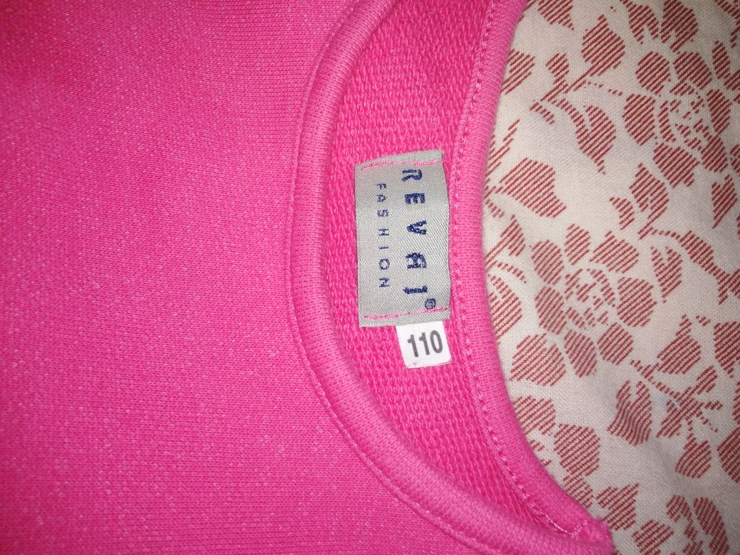 Bluza dla dziewczynki w rozmiarze 110
