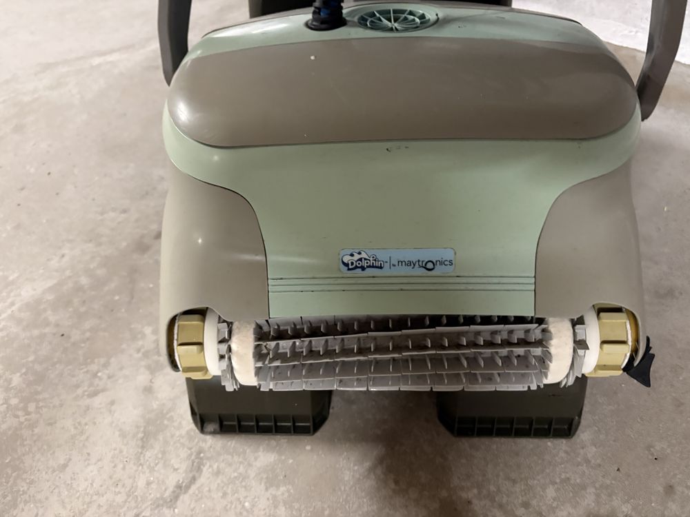 Aspirador robot piscin