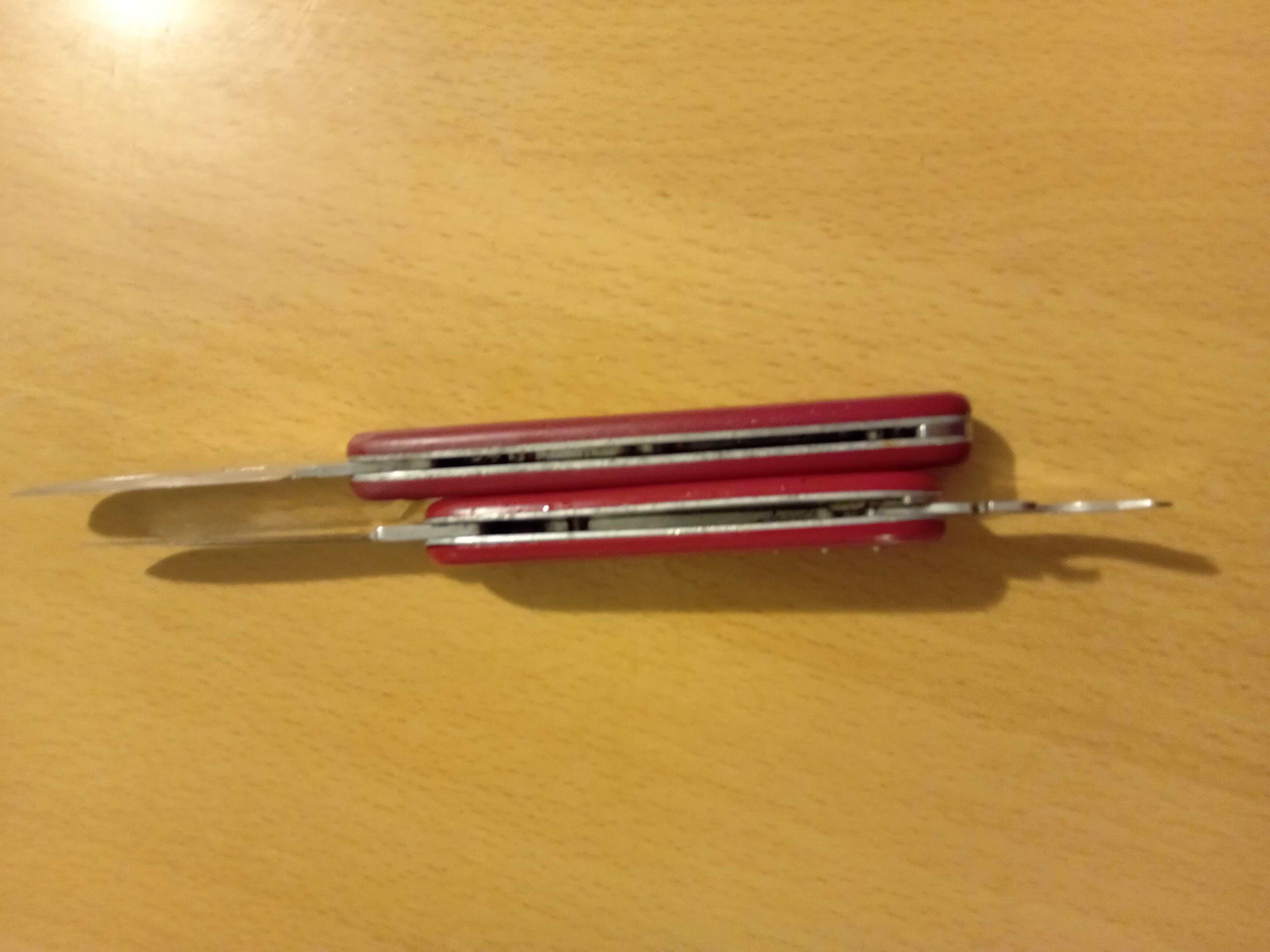 dwa scyzoryki victorinox w jednej cenie