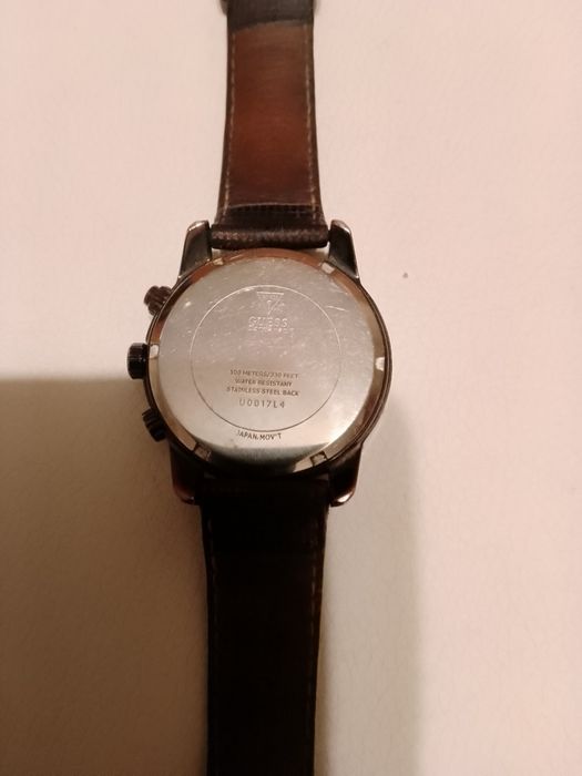 Продам наручные женские часы GUESS, USA