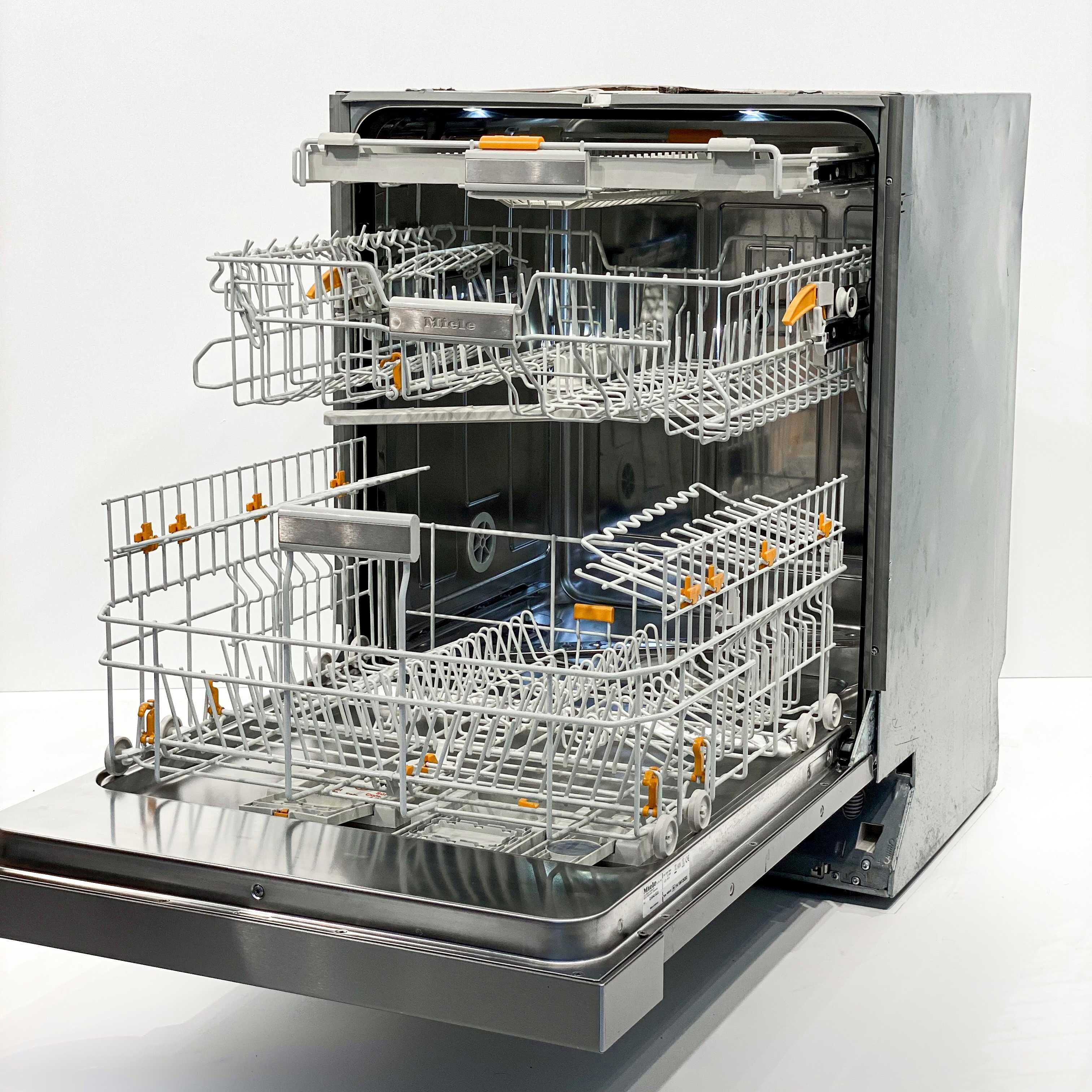 Посудомийна машина Miele G 6840 SCU