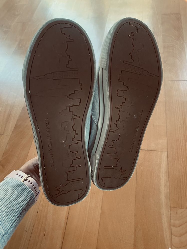 Buty Tommy Hilfiger 39