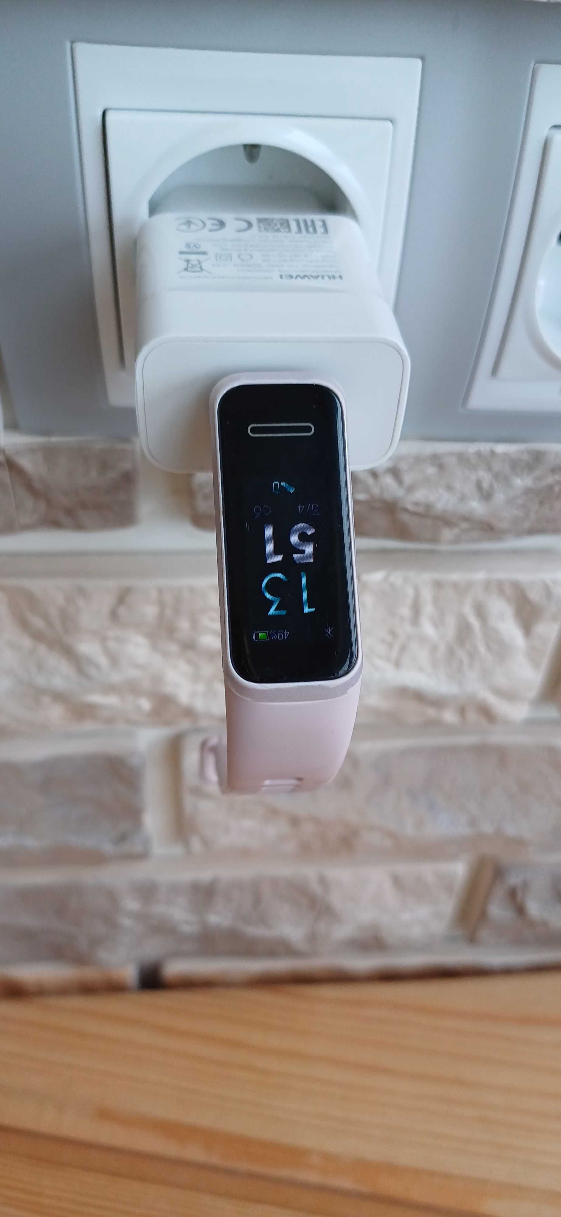 Huawei Band 4 Sakura pink рожевий