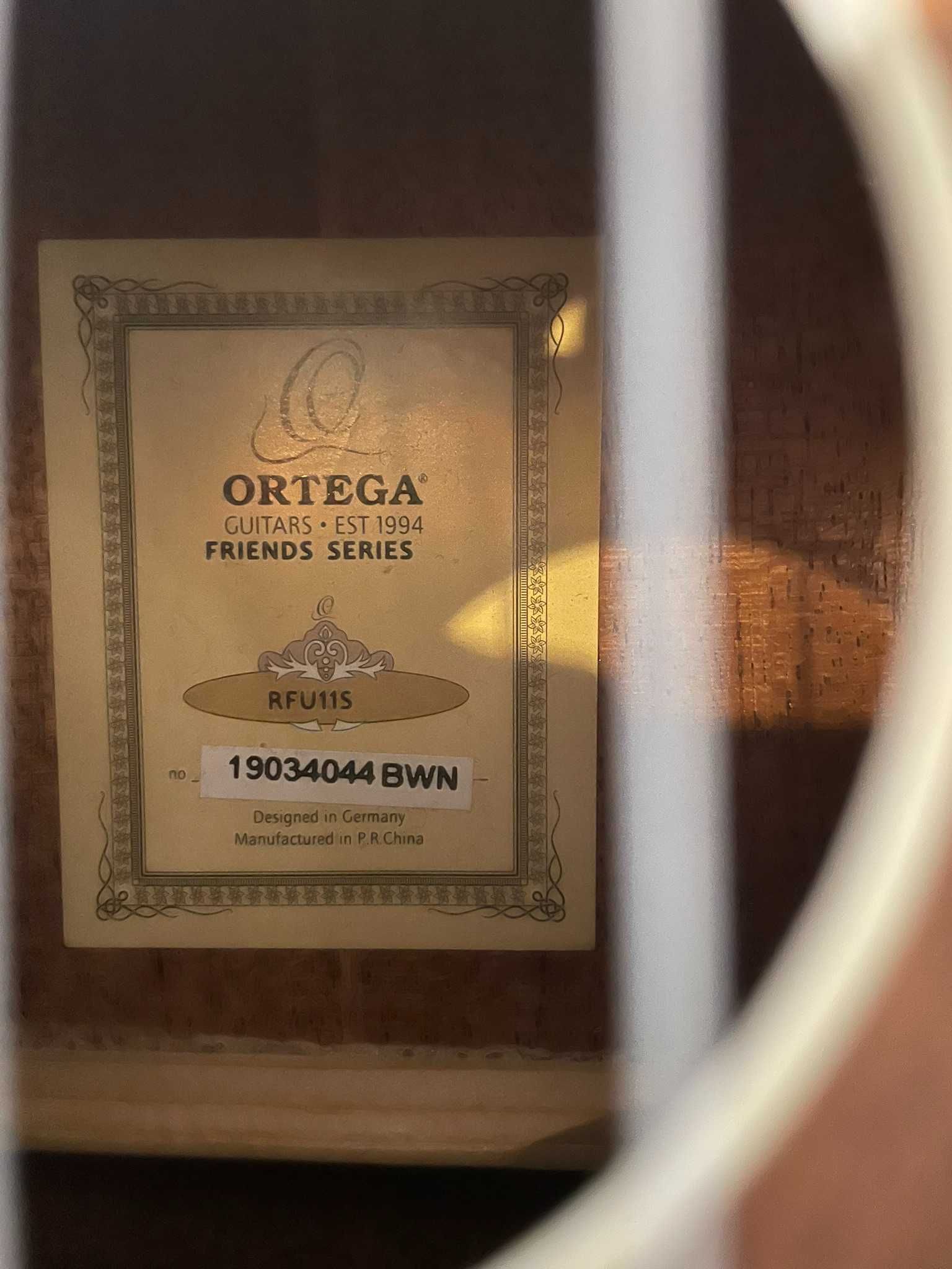 Ukulele Ortega RFU11S