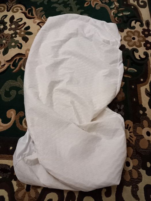 Непромокаючий наматрасник