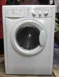 Стиральная машинка indesit на 5 кг. .