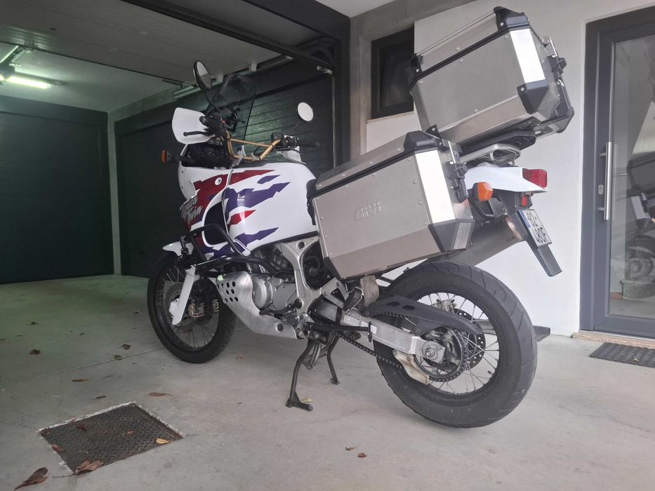 Africa Twin 1999
