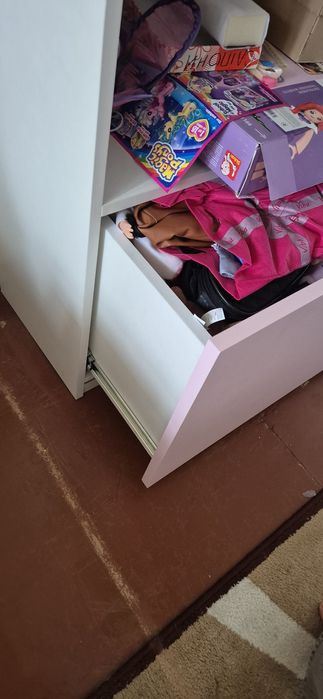 Пенал рожевий, шкаф для іграшок