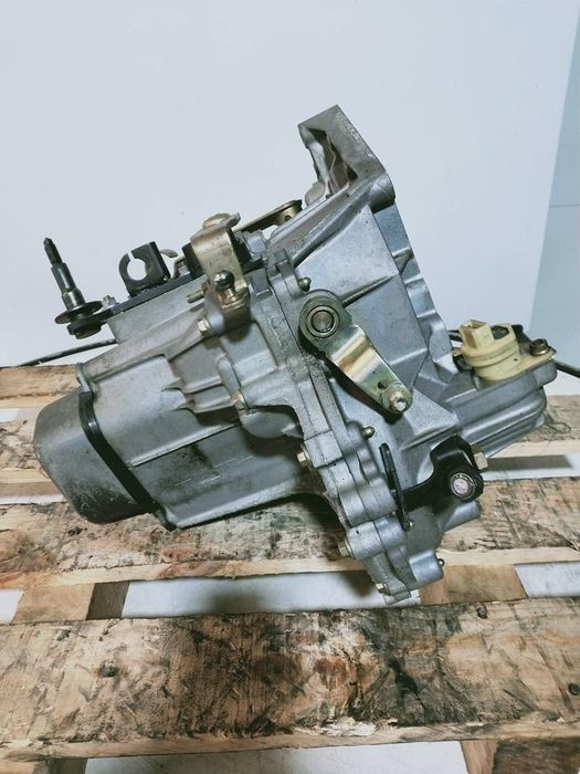 CAIXA VELOCIDADES PEUGEOT 206 FASTBACK 1998