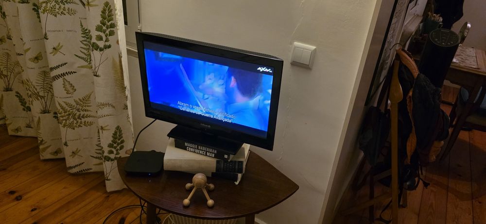 TV pequena 22 polegadas mitsay