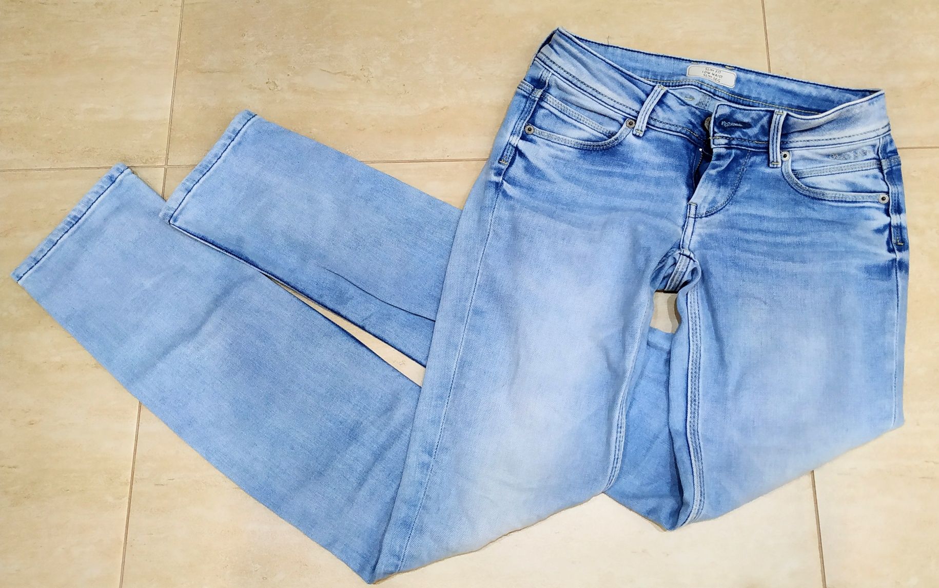 Pepe Jeans slim fit jeansy stretch rurki 26/32 ideał