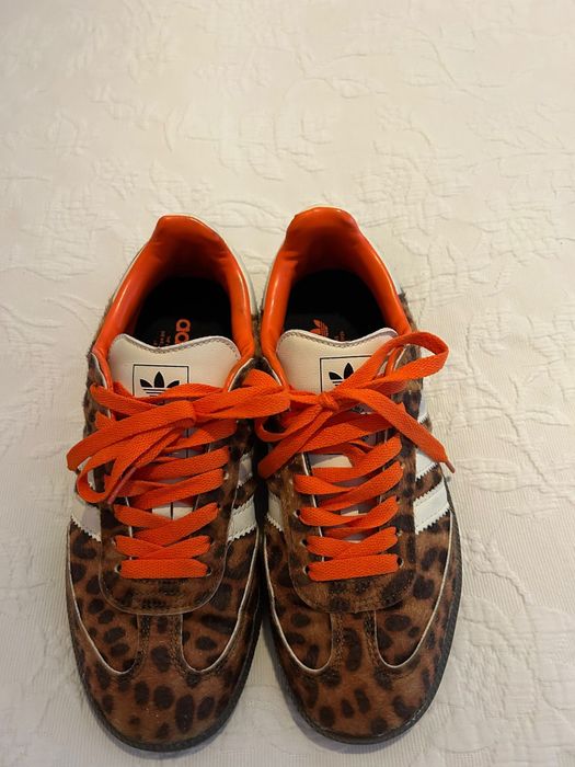 ADIDAS ORIGINALS Sapatilhas baixas em Castanho