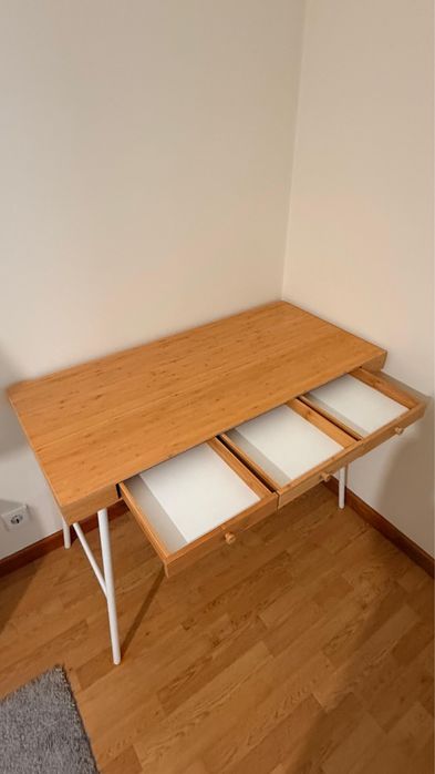 Secretária Lillasen IKEA