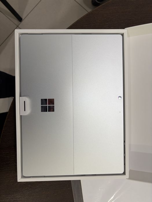 Продам планшет Місгоsoft Surface Pro