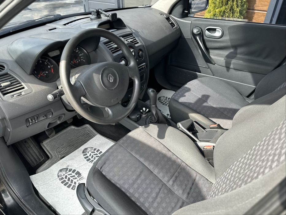 RENAULT MEGANE 2009 року, 1.4 газ/бензин, механіка, передній привід.