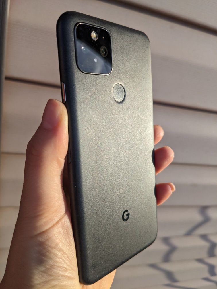 Смартфон Google Pixel 5