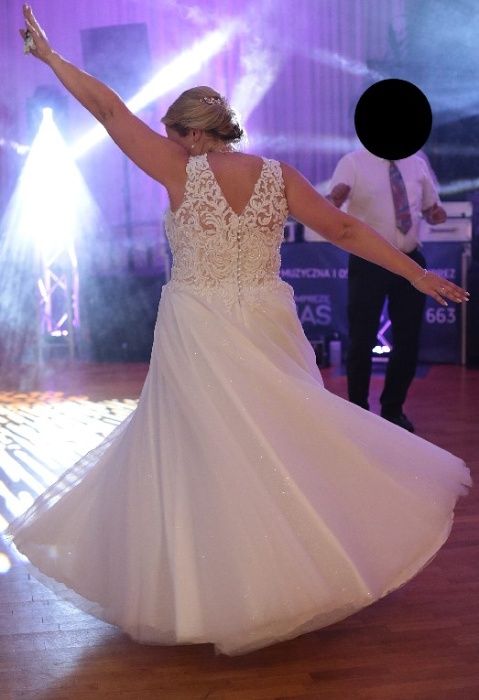 Suknia ślubna Iwanka XL, duży biust