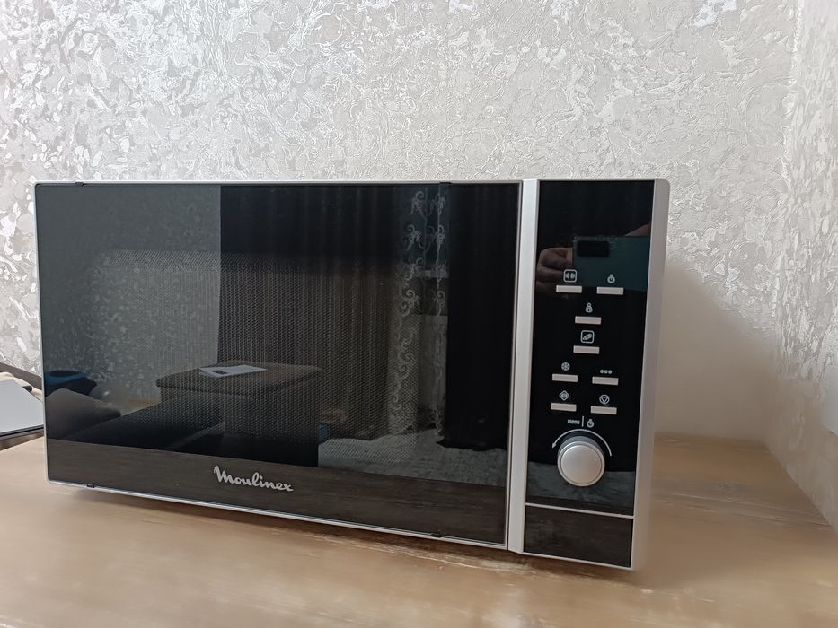 Потужна нова велика, мікрохвильова піч 28 літрів Мулінекс