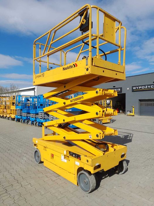 Podnośnik nożycowy elektryczny 10 m  Haulotte Compact 10 , rok 2008