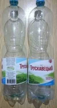 1,5 л пляшки з -під мінеральної води