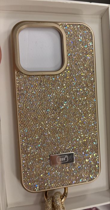 Nowa, złota obudowa Just In Case iphone 15 pro ze smyczką okazja