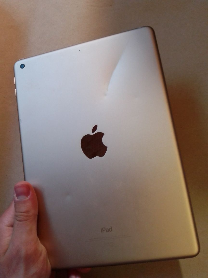 iPad 5 128Gb 95%