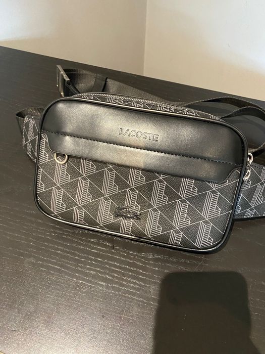 Bolsa lacoste nova