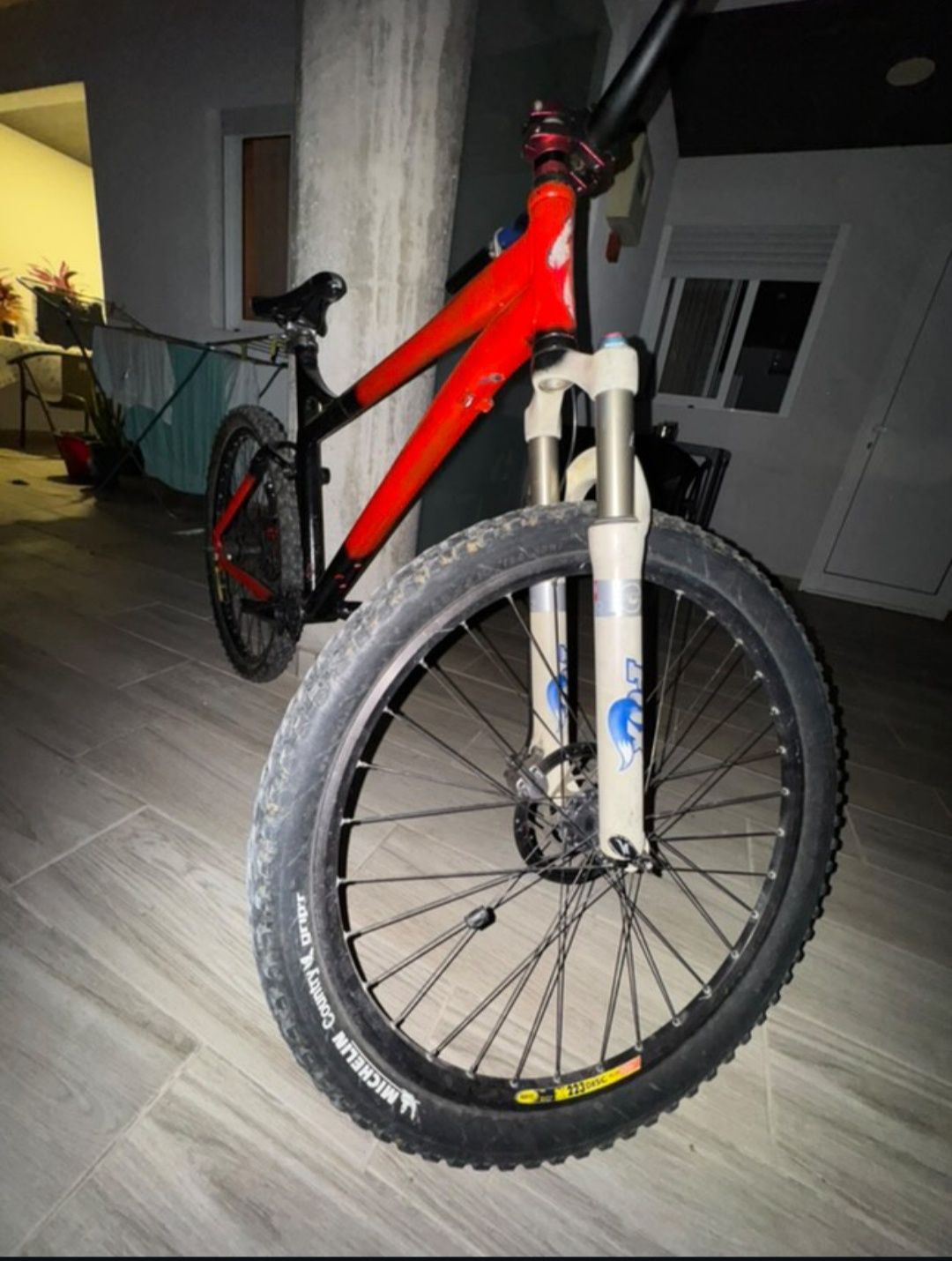 Bicicleta Specialized(NEGOCIÁVEL)