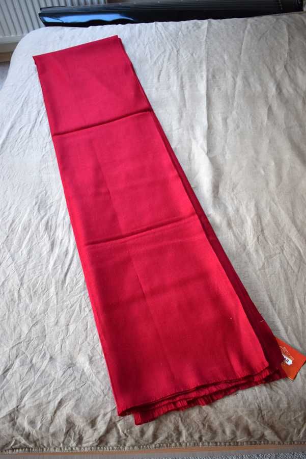 Oryginalny wełniany szal medytacyjny maroon czerwony duży