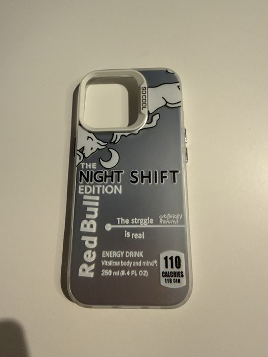 etui red bull iphone 16 pro