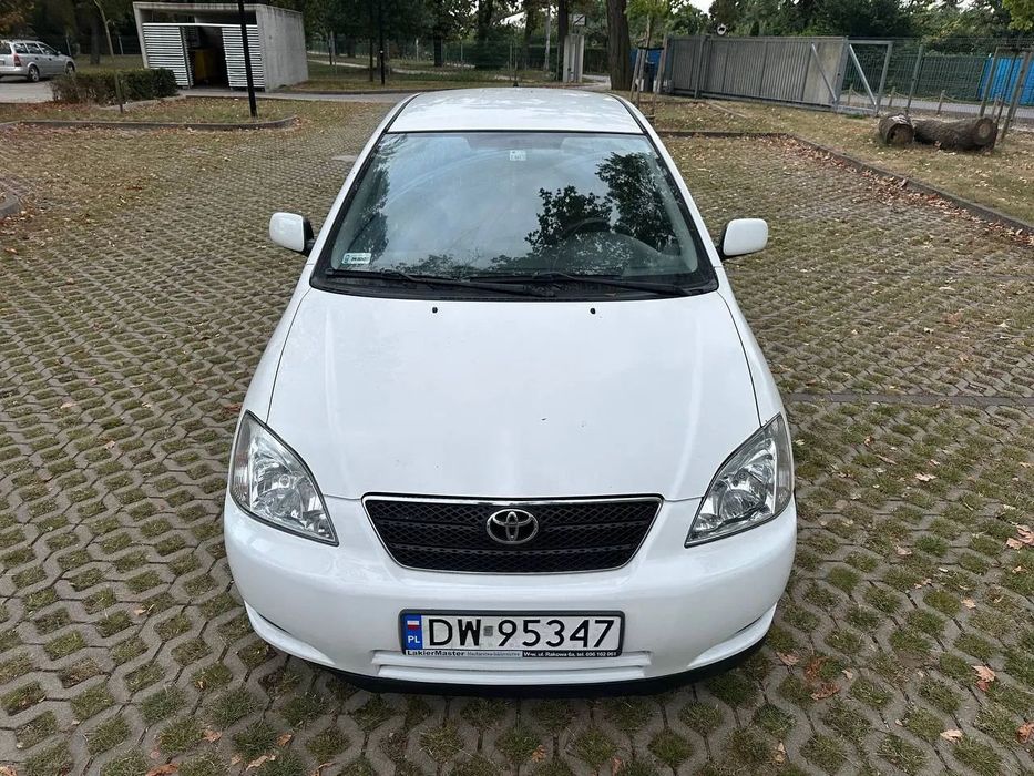 Toyota Corolla Bezwypadkowy, Z polskiego salonu, Niski przebieg, Brak rdzy