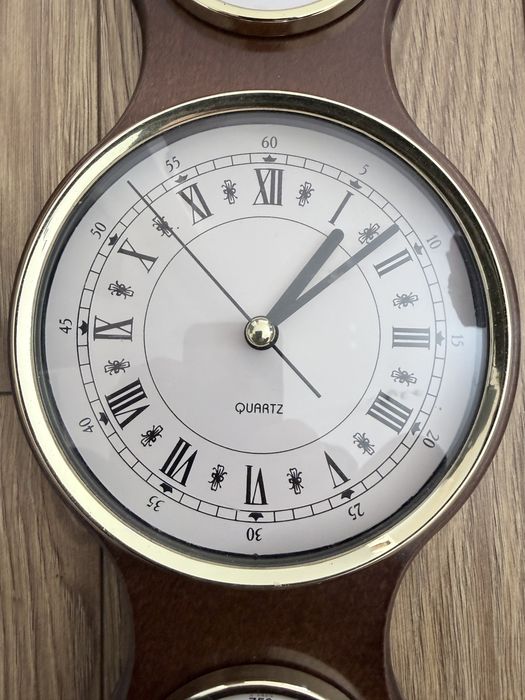 Stacja pogodowa, barometr, higrometr, termometr, zegar